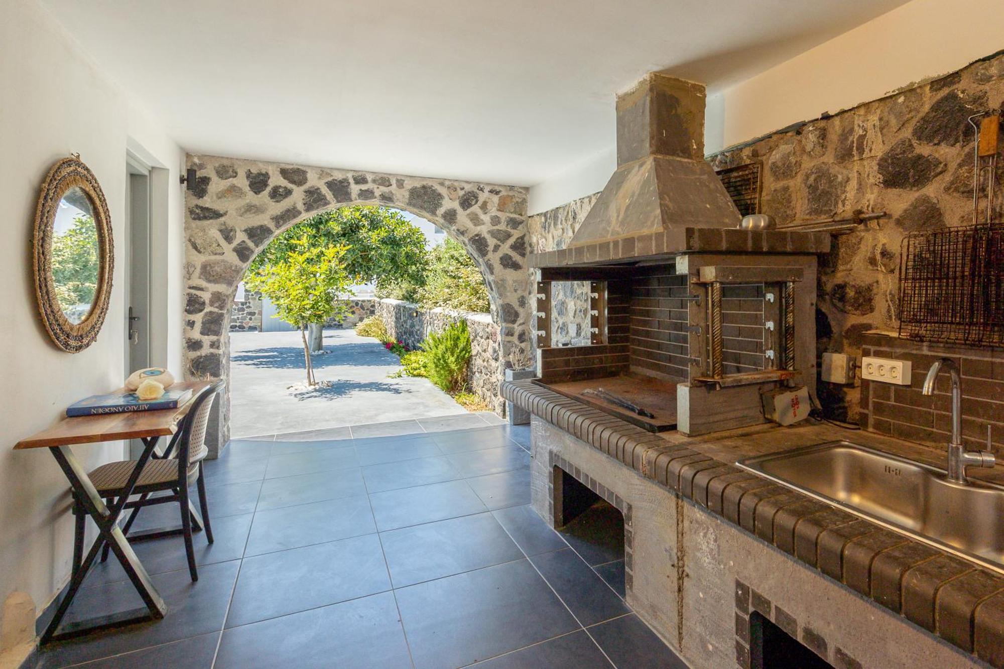 Thermes Luxury Villas And Spa (Adults Only) Megalochori  Exterior photo